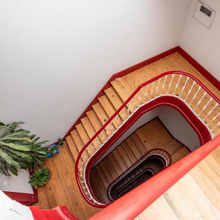Guestready - Rare Terrace Apt, Historic Center Apartment Lisboa Ngoại thất bức ảnh